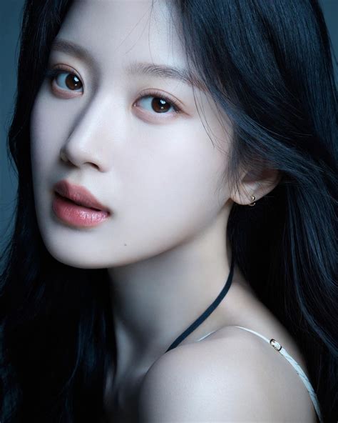 (@yuxmoonga) • Instagram photos and videos.